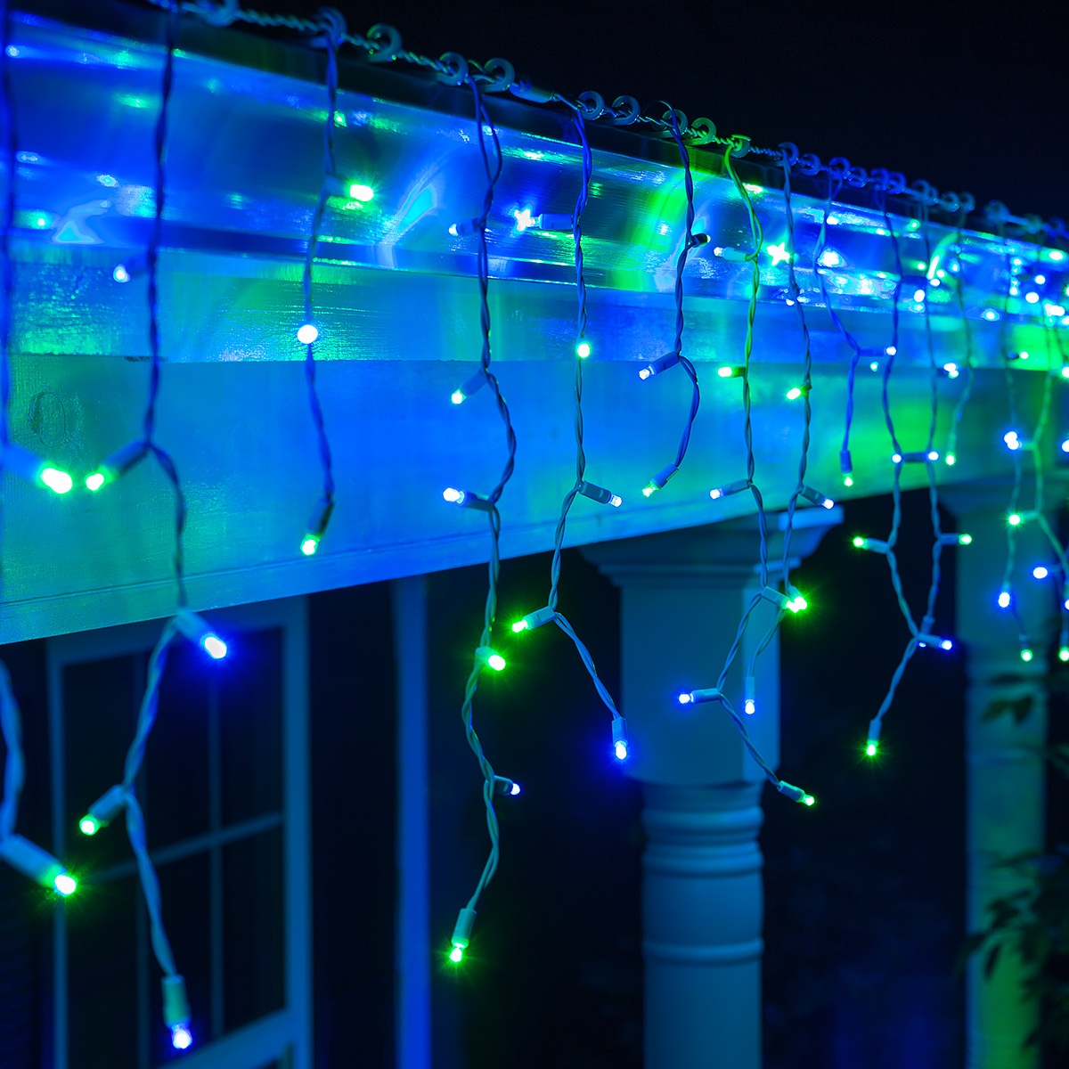 70 5mm LED Icicle Lights, Blue/Green, White Wire - Yard Envy