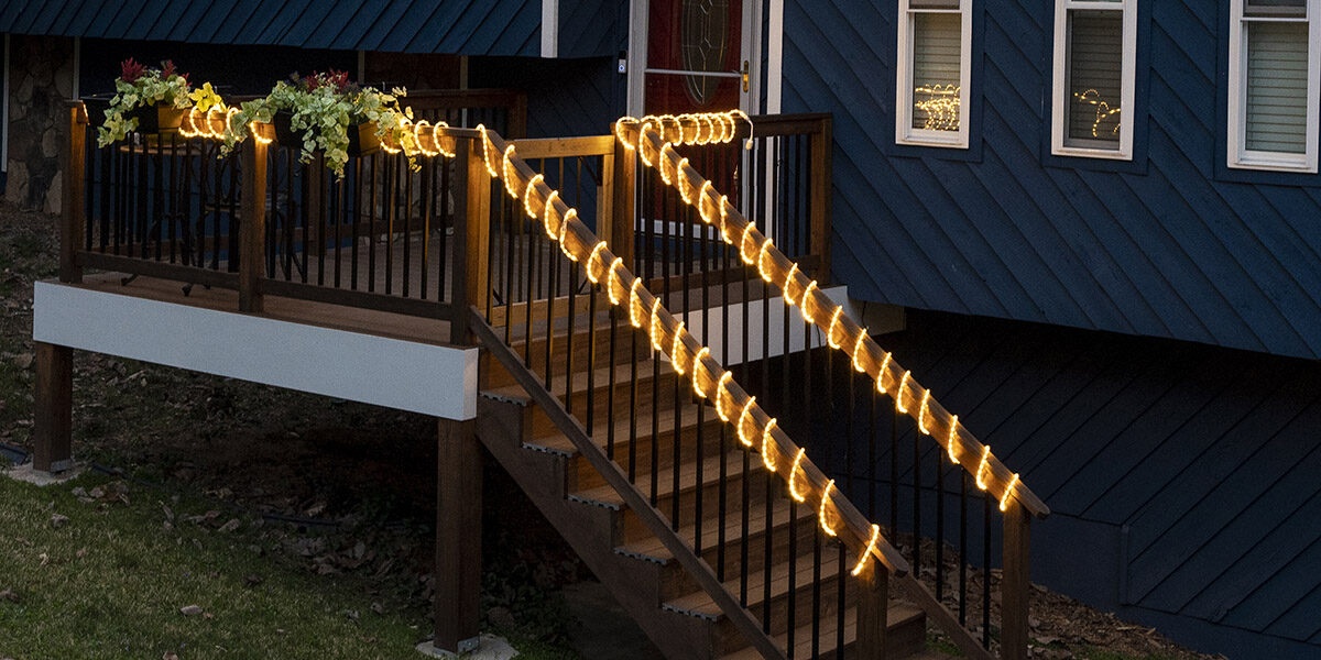 LED Rope Light Shines In These Outdoor Deck Lighting Ideas! - Yard