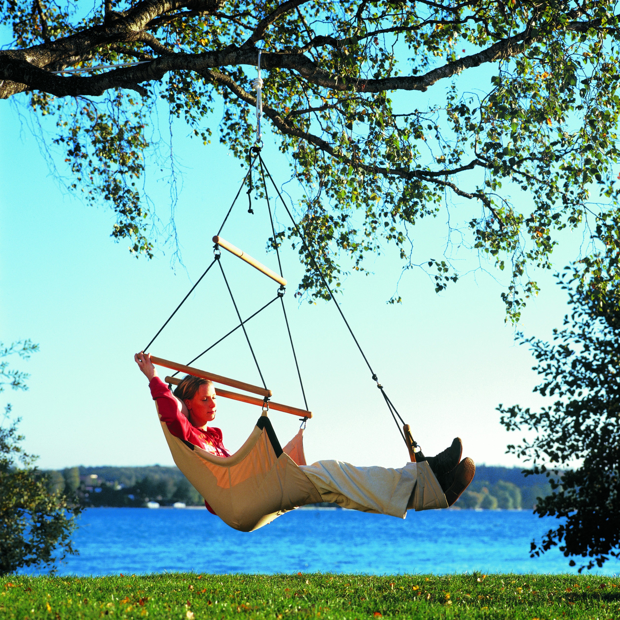 Hanging a Hammock Chair from a Tree 
