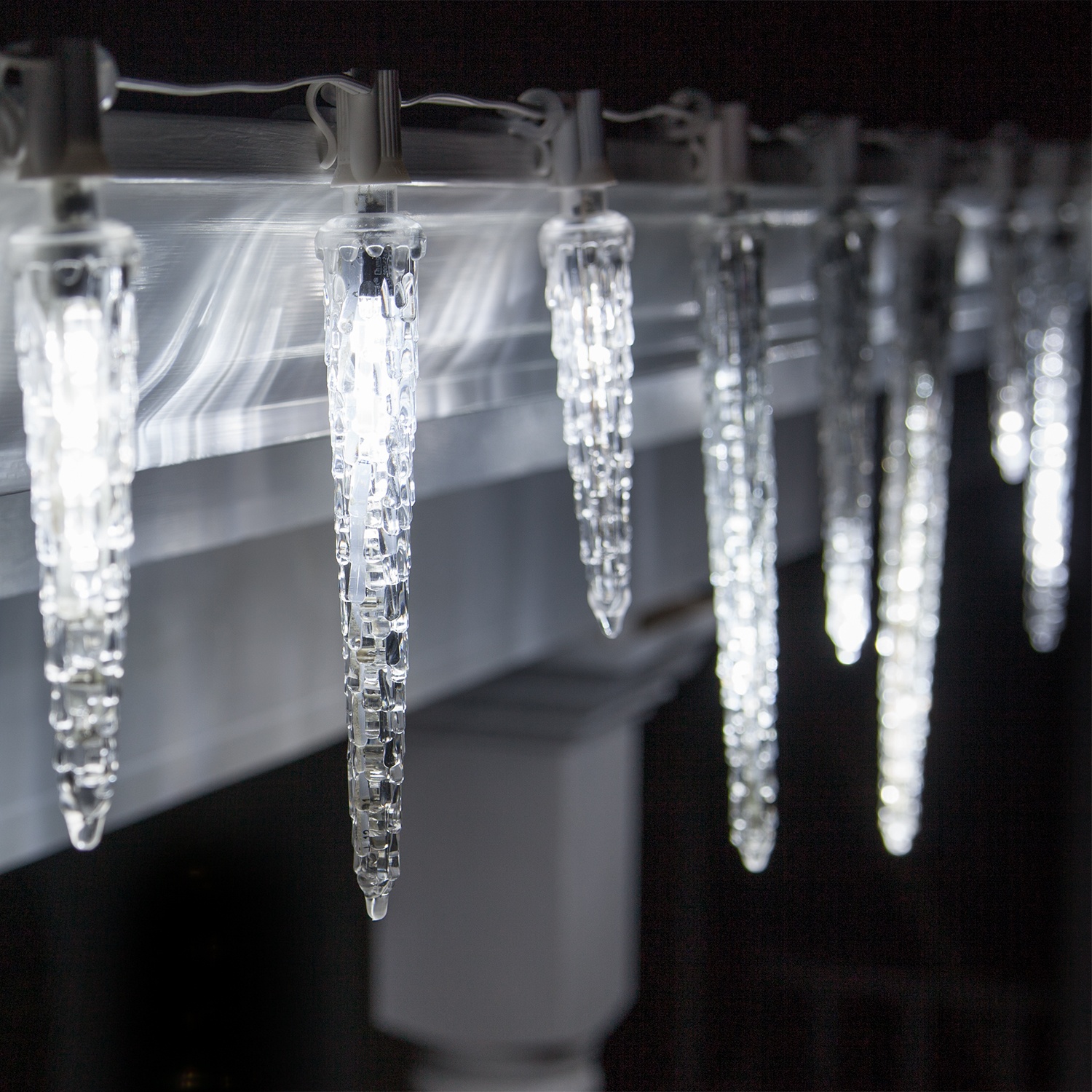 Led Icicle Lights Outdoor